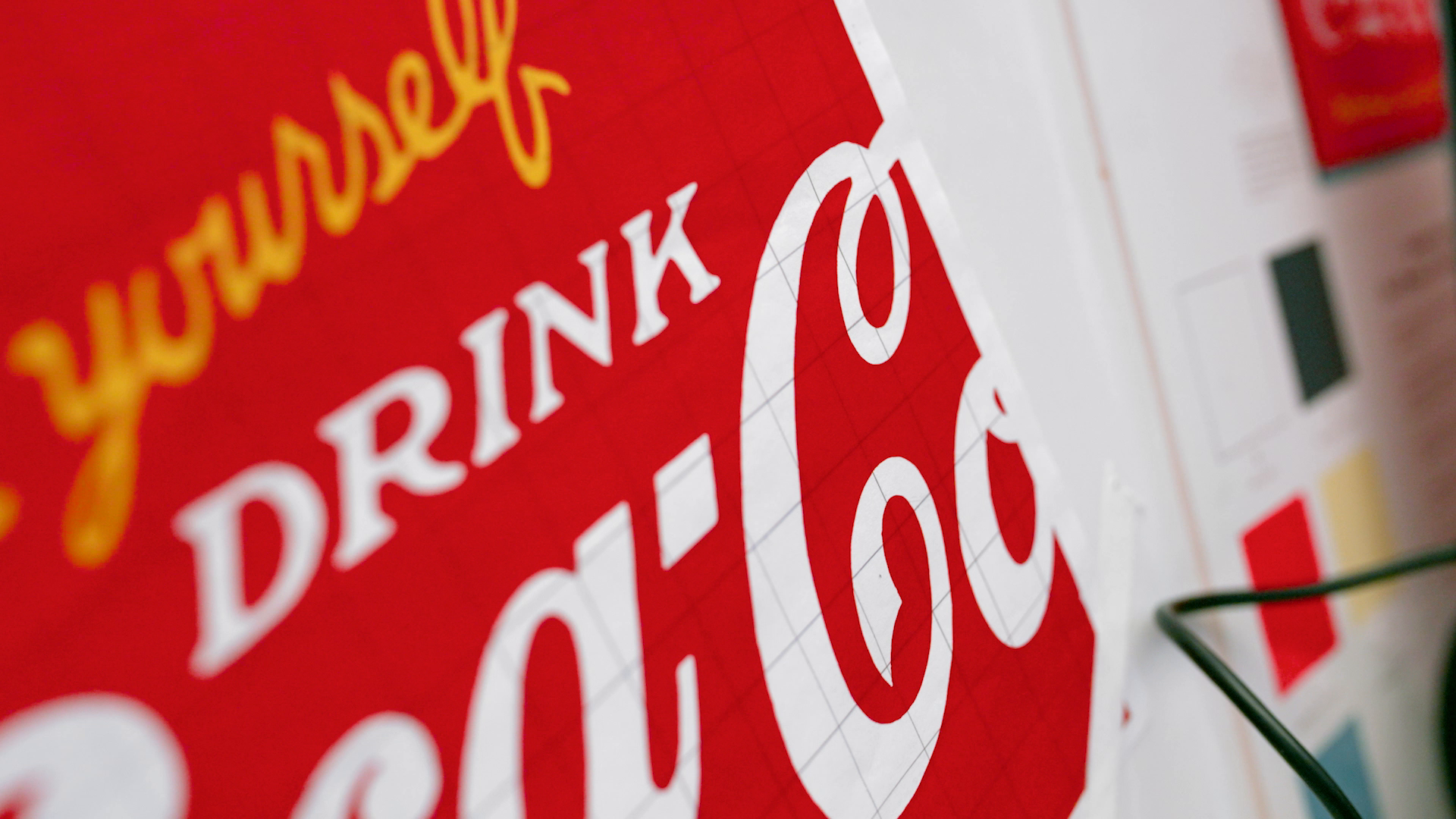 Imagem oficial da Coca-Cola sobre o Project Fizzion em colaboração com Adobe.